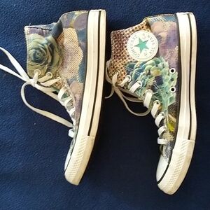 Converse All Star Chuck Taylor Digital Floral High Tops sz 8.5